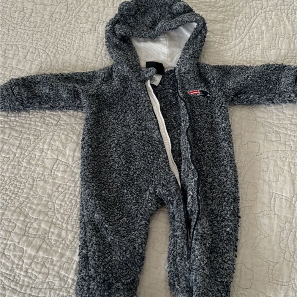 EUC NE Patriots Winter Onesie 0-3M